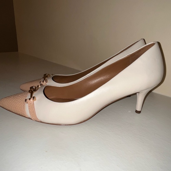 Coach Lauri white/beechwood horsebit kitty pumps size 10 - Picture 3 of 6